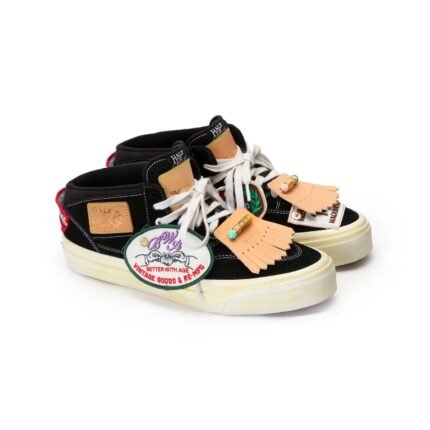 BWA + VANS — HALF CAB
